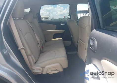 2020 Dodge Journey Se Value from USA, damaged, VIN 3C4PDCAB5LT279649